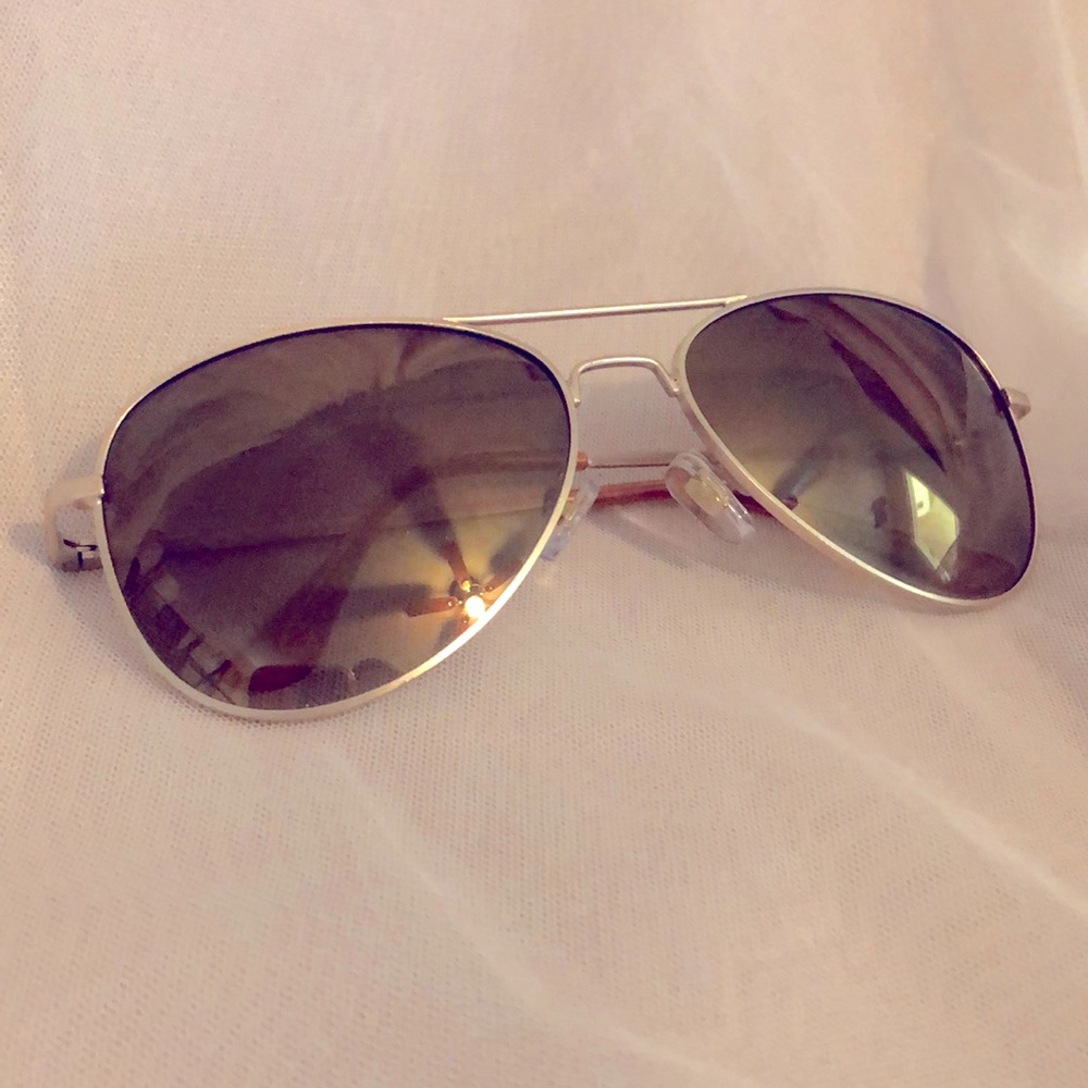 Pugg aviator metal frame sunglasses